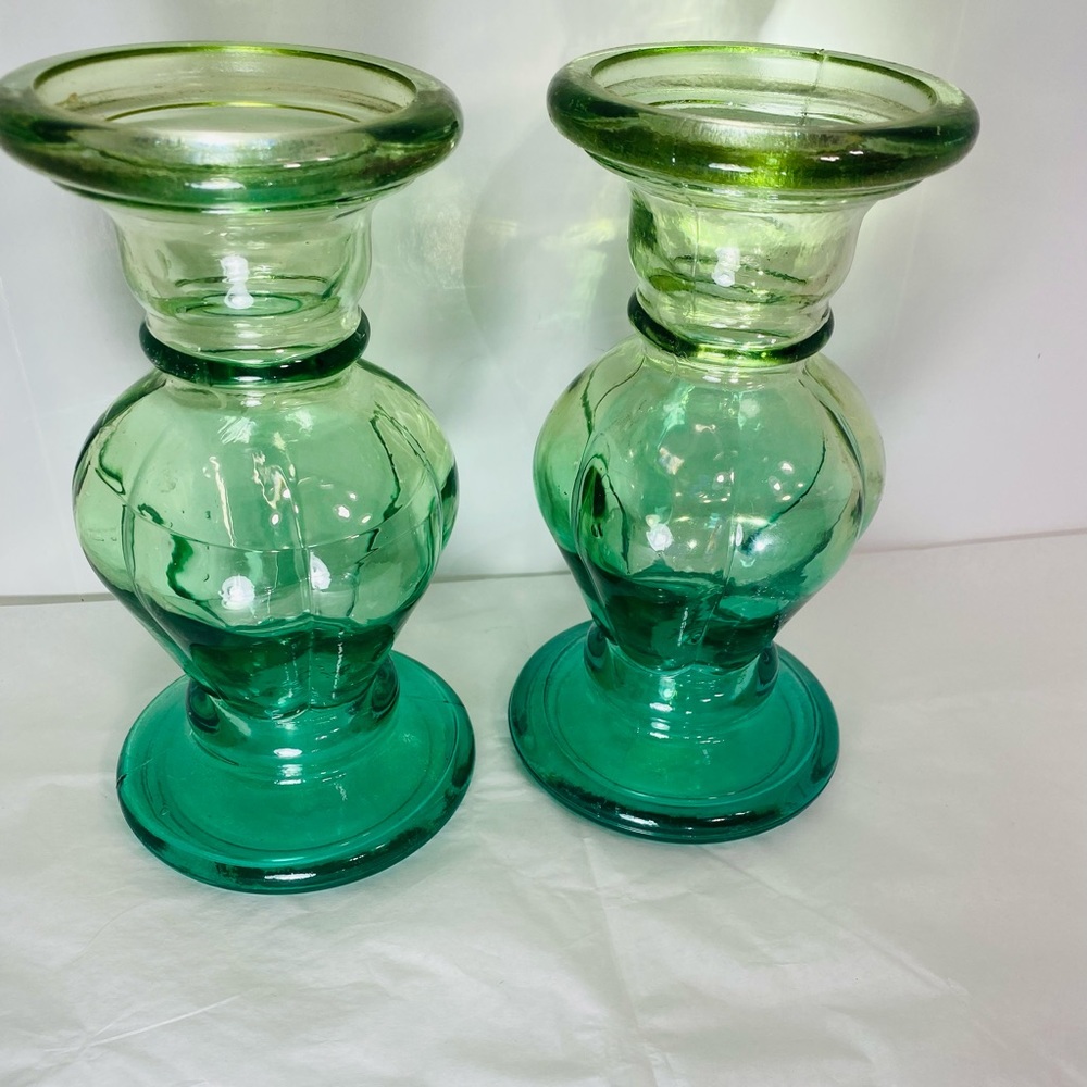Vintage Recycled Ombre Glass Vase Handcrafted Spain Green. Glass Candle Holders - Picture 6 of 7